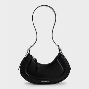 Charles & Keith Petra Curved Shoulder Bag - Noir